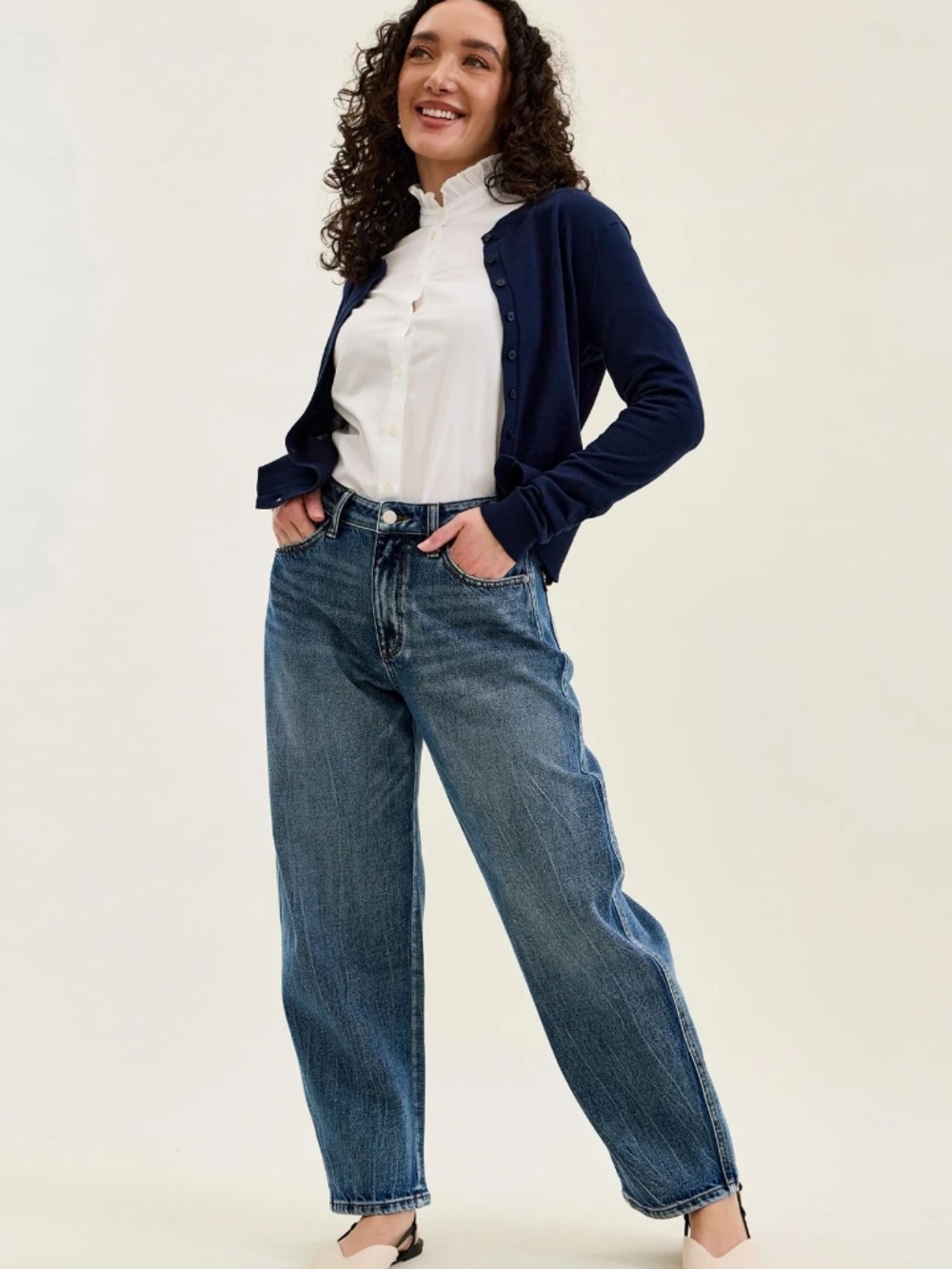 Beautiful and comfortable Marlow arc jeans that feels so elegant.